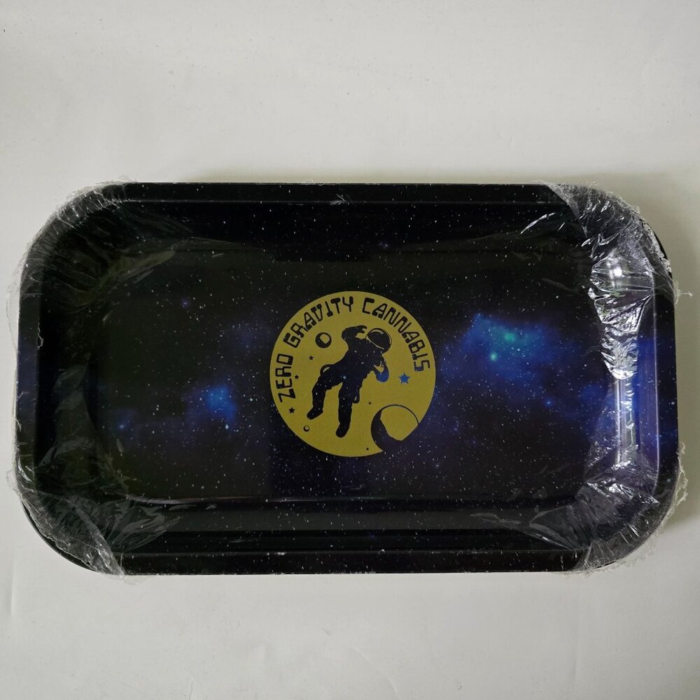 Zero Gravity Cannabis Rolling Tray With Spaceman Design